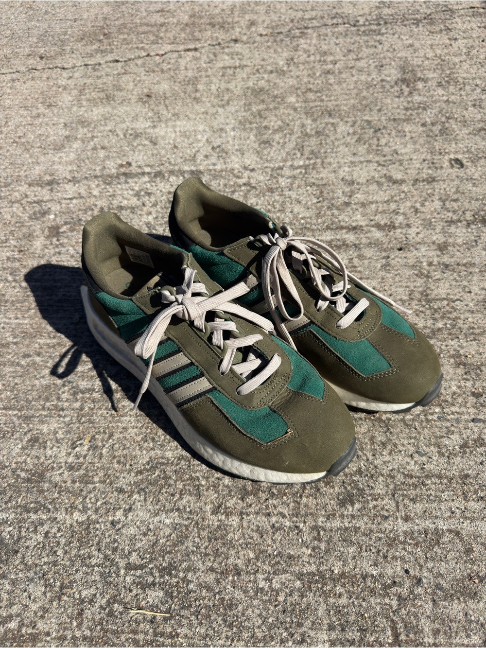 adidas Retropy E5 Sneaker - 10.5
